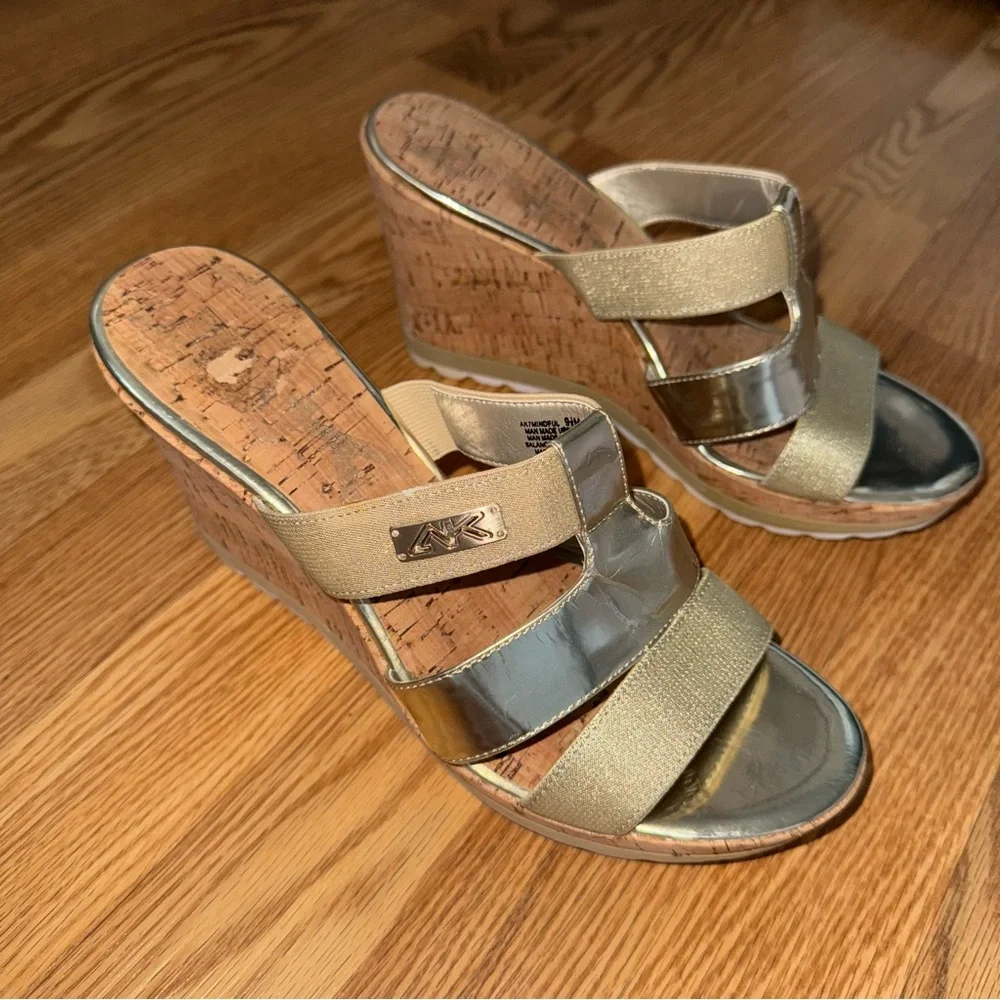Anne Klein Sport Gold Metallic Cork Wedge‎ Sandals sz 9.5